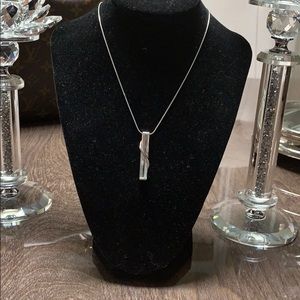 Quartz stone necklace